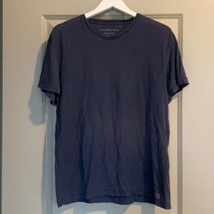 Calvin Klein Essentials navy cotton tee